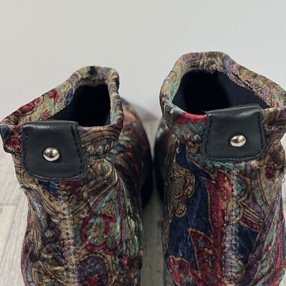 Toni Pons Finley Crushed Velvet Paisley Ankle Boots Shoes Women's 6.5 Booties - Picture 14 of 17